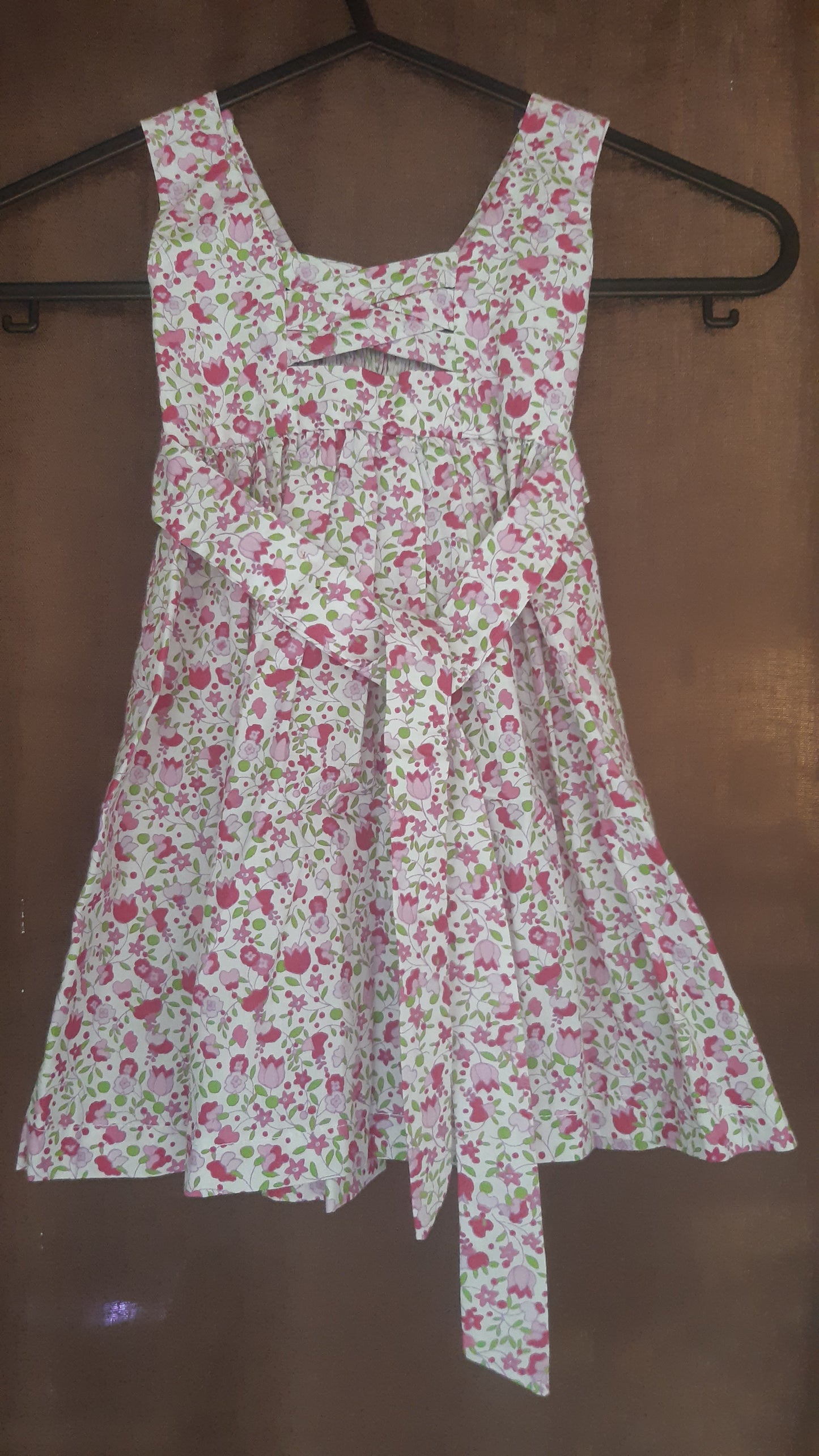 Armlös smockklänning 1-2år