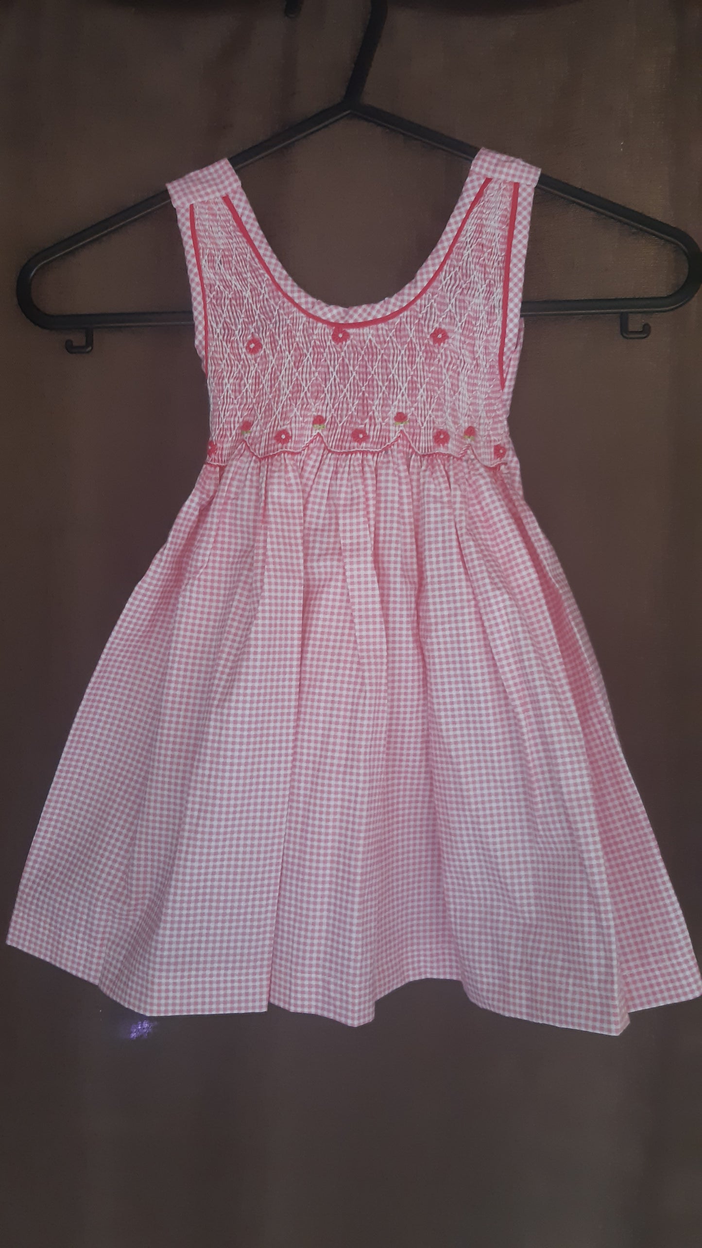 Armlös smockklänning 1-2år