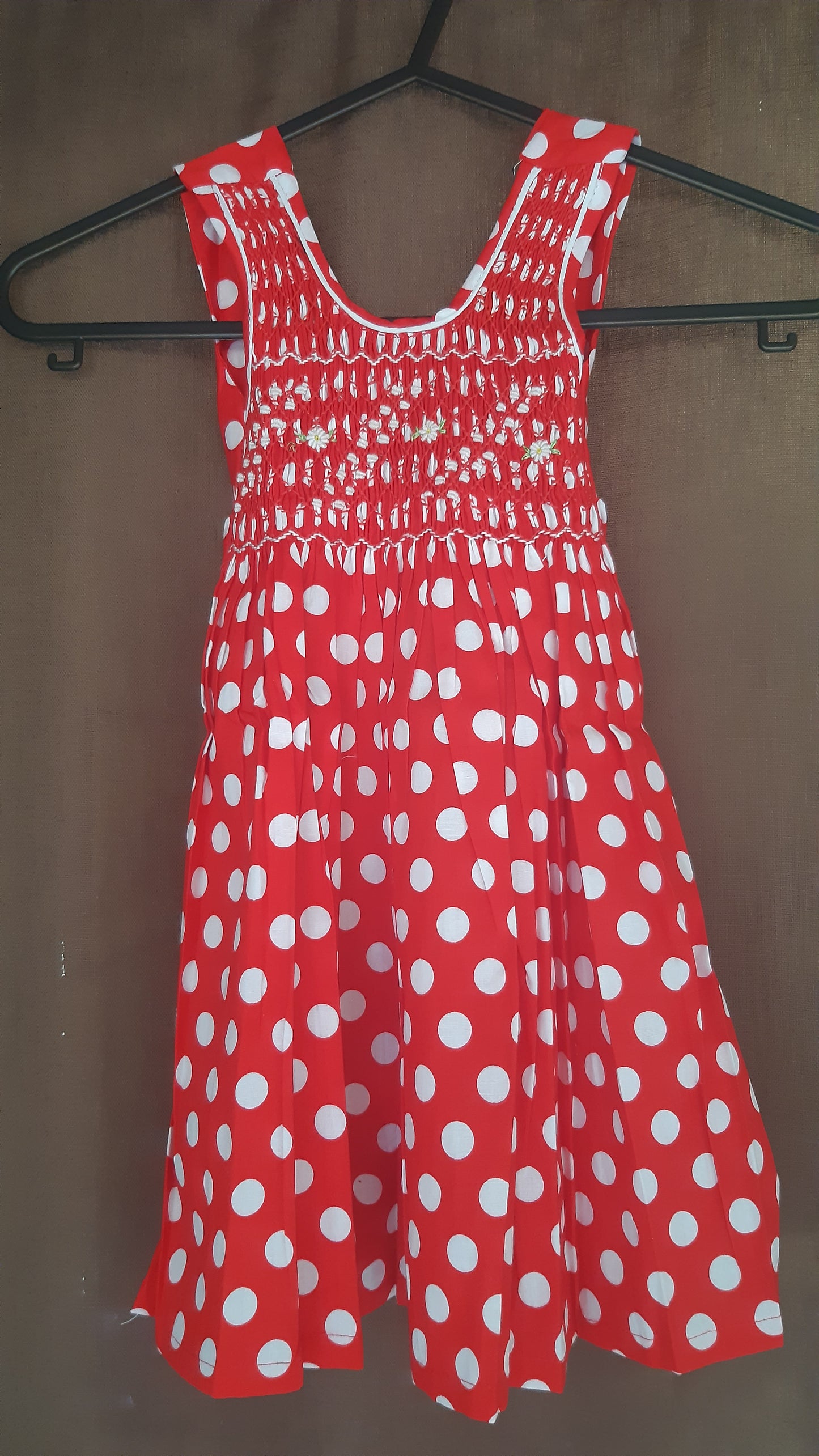 Armlös smockklänning 1-2år