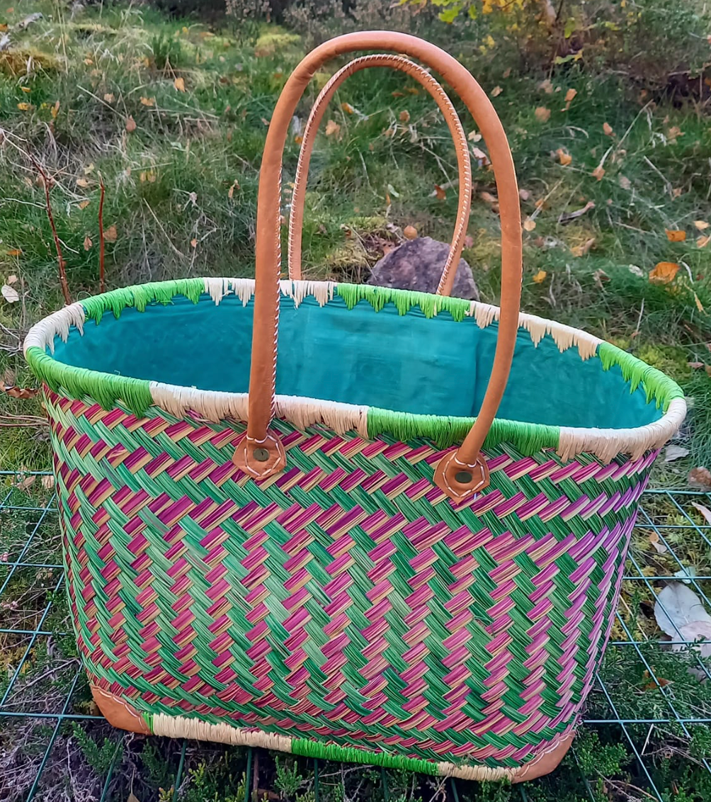 Aravolahalm flätad varukorg