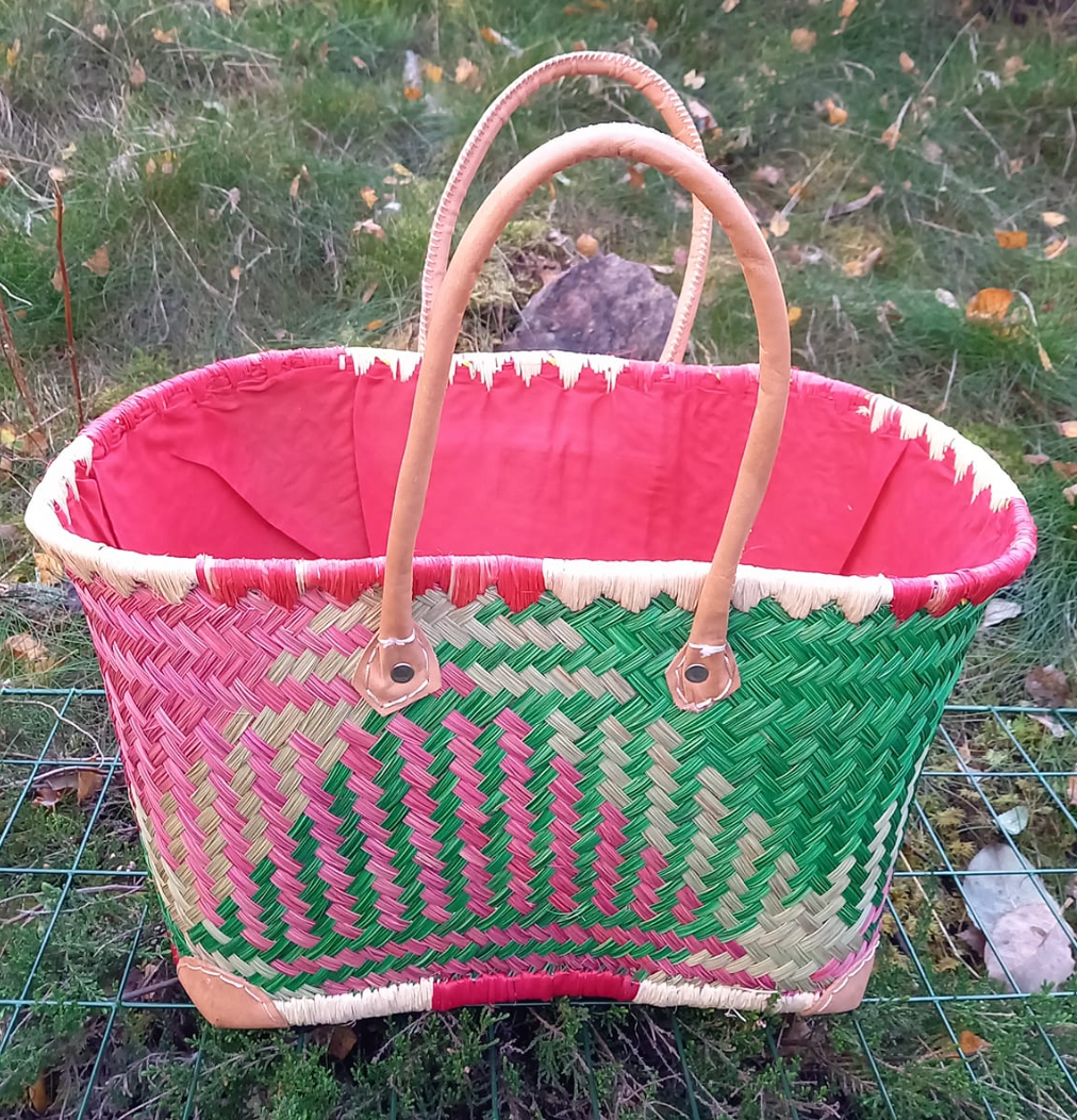 Aravolahalm flätad varukorg