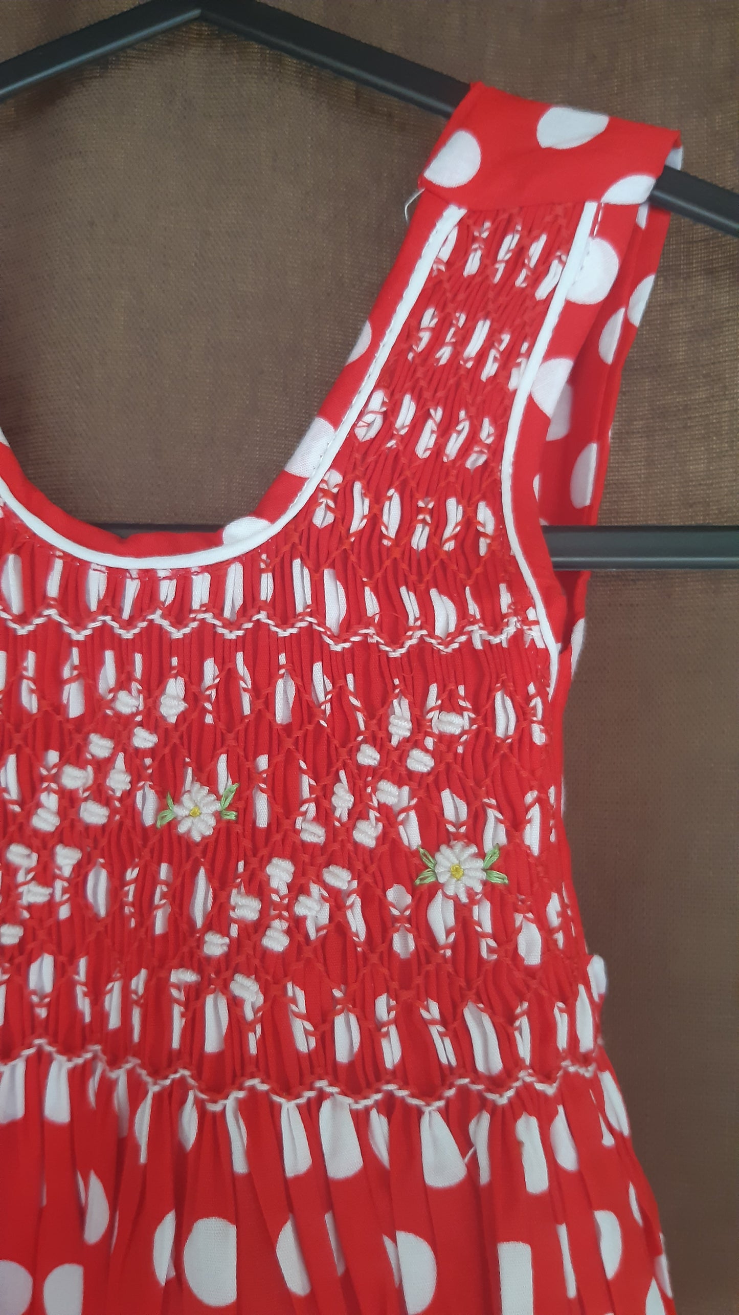 Armlös smockklänning 1-2år