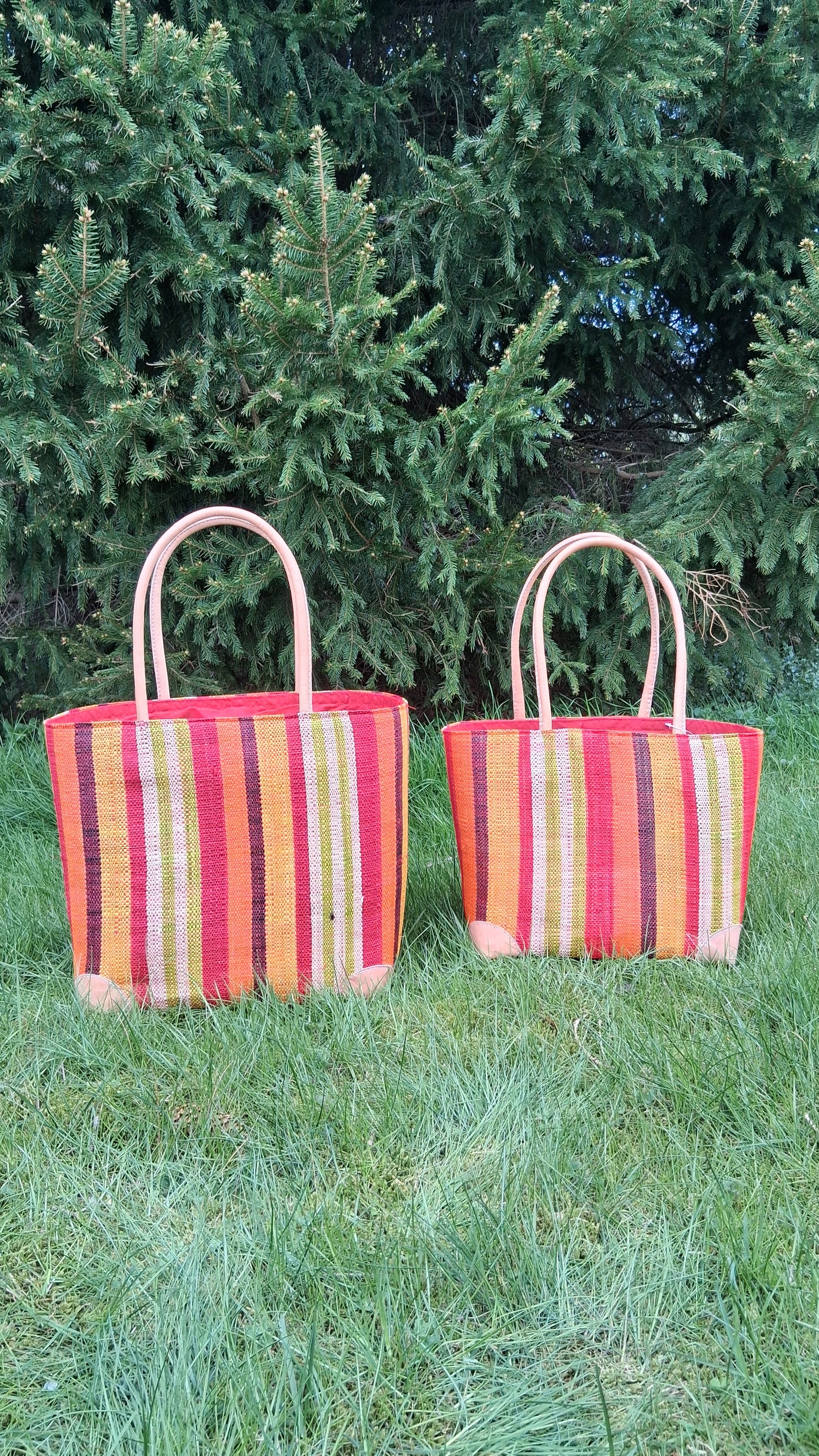 Rabane (Raffia) / sisal korgväska och tote